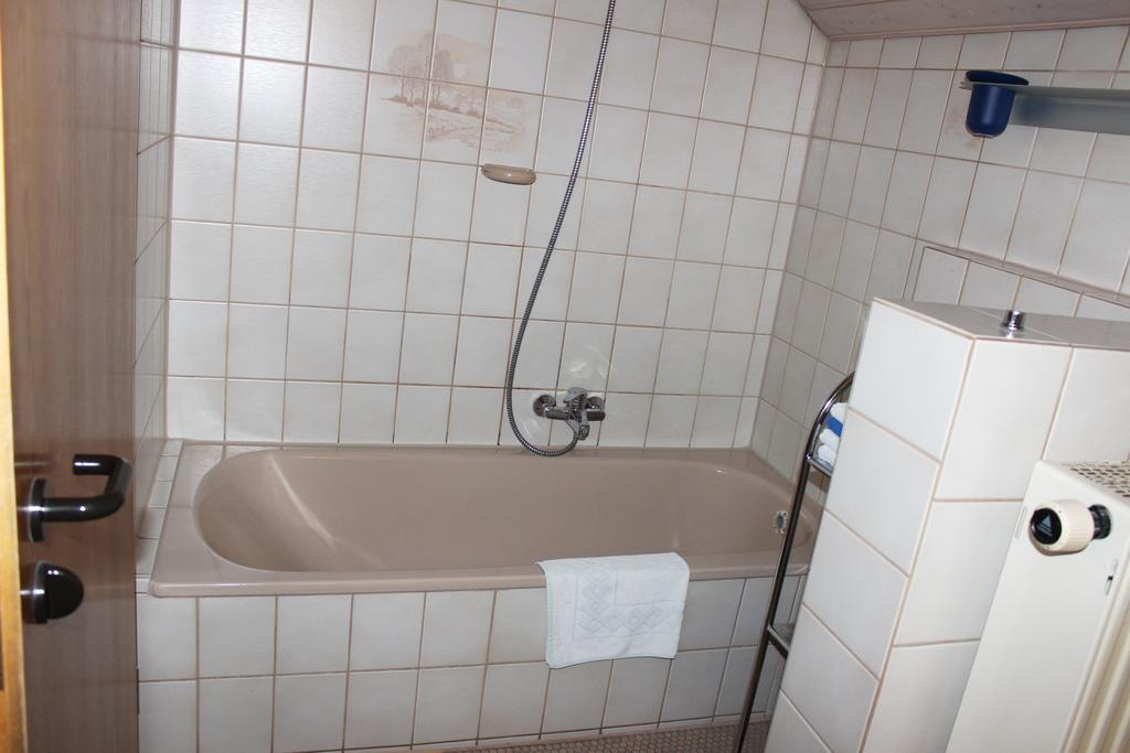 Bodenseegaestehaus Uhldingen-Mühlhofen Chambre photo
