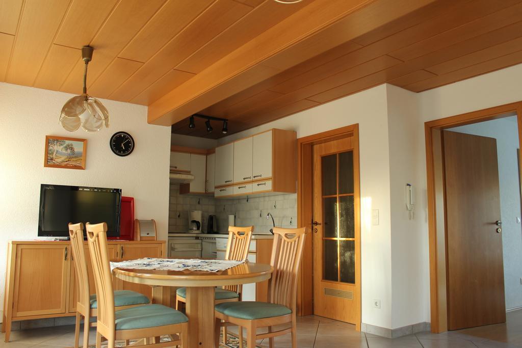 Bodenseegaestehaus Uhldingen-Mühlhofen Chambre photo